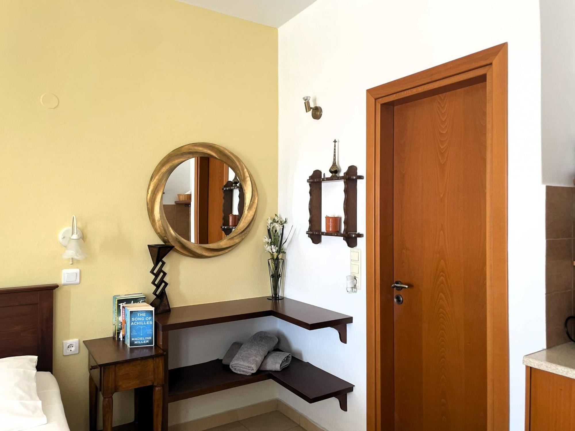 Nikelen Lindian Exclusive Apartments لينثوس المظهر الخارجي الصورة